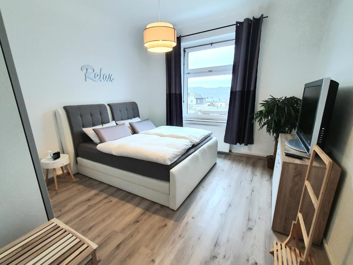 Moderne Wohlfuehloase Zentral In Seenaehe - Pillow Menu, 2 Stk 55" Smart Tvs, Netflix, Disneyplus Uvm ヴェター エクステリア 写真